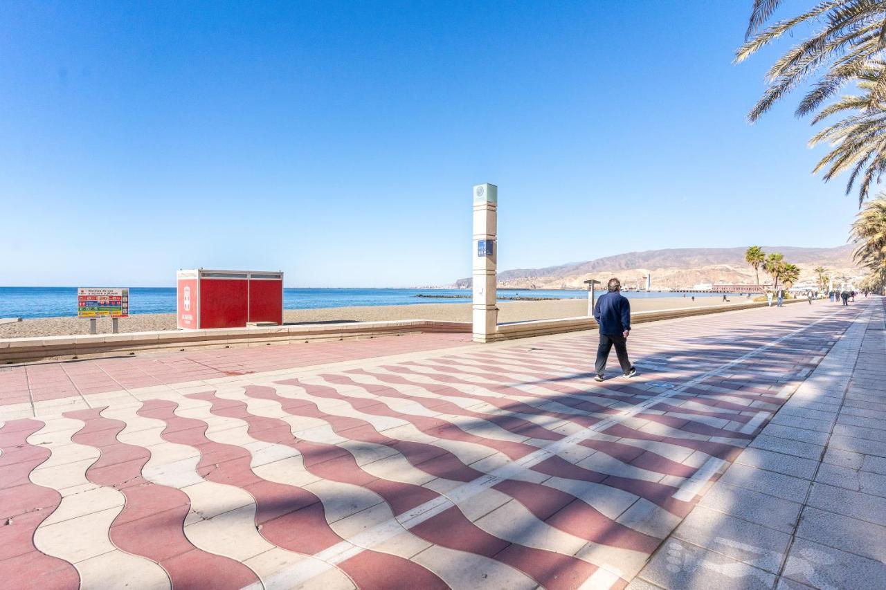 Expoholidays- Apartaments Paseo Maritimo Альмерия Экстерьер фото